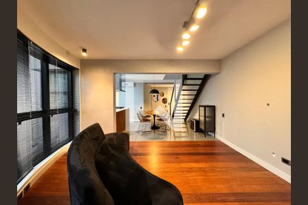 Sala de apartamento para alugar com 1 quarto, 98m² em Jardim Sílvia, Santo André