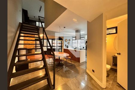 Sala de apartamento para alugar com 1 quarto, 98m² em Jardim Sílvia, Santo André