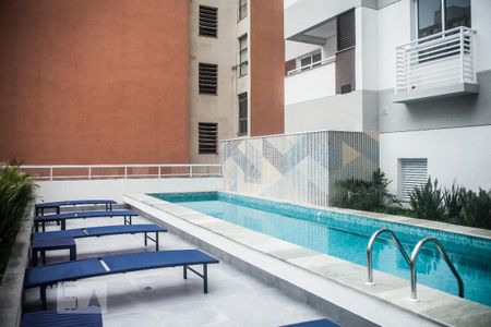 Studio para alugar com 16m², 1 quarto e sem vaga Studio para alugar com 16m², 1 quarto e sem vagaÁrea comum - Piscina