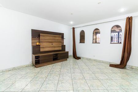 Sala de casa à venda com 3 quartos, 236m² em Vila Gustavo, São Paulo