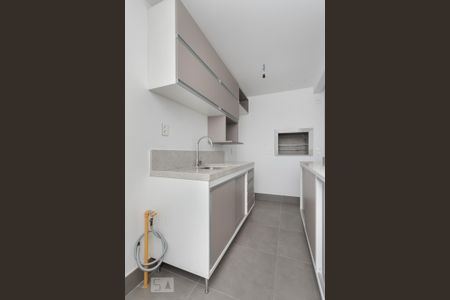 Apartamento à venda com 64m², 2 quartos e 1 vaga Apartamento à venda com 64m², 2 quartos e 1 vagaCozinha e Área de Serviço