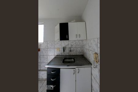 Apartamento à venda com 50m², 2 quartos e 1 vaga Apartamento à venda com 50m², 2 quartos e 1 vagaCozinha e Área de Serviço