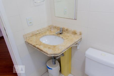 Apartamento para alugar com 67m², 3 quartos e 1 vagaPia