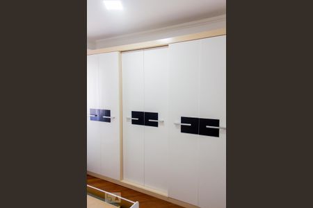 Apartamento para alugar com 67m², 3 quartos e 1 vagaArmário