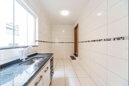 Apartamento à venda com 120m², 2 quartos e 2 vagasCozinha 