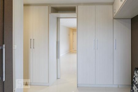 Apartamento para alugar com 68m², 1 quarto e 1 vagaSuite