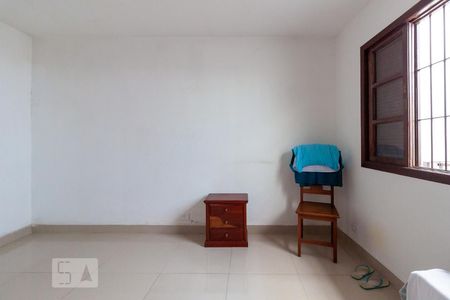 Suíte 1 de casa para alugar com 3 quartos, 240m² em Rio Pequeno, São Paulo