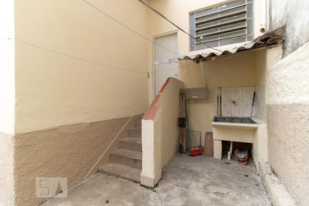 Casa para alugar com 130m², 2 quartos e 1 vaga Casa para alugar com 130m², 2 quartos e 1 vagaLavanderia