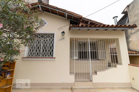 Casa para alugar com 130m², 2 quartos e 1 vaga Casa para alugar com 130m², 2 quartos e 1 vagaGaragem