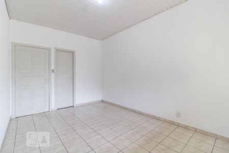 Casa para alugar com 130m², 2 quartos e 1 vaga Casa para alugar com 130m², 2 quartos e 1 vagaSuíte