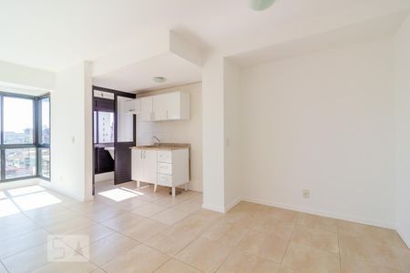 Sala de kitnet/studio para alugar com 1 quarto, 32m² em Menino Deus, Porto Alegre