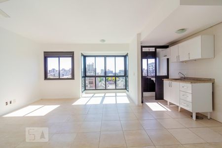 Sala de kitnet/studio para alugar com 1 quarto, 32m² em Menino Deus, Porto Alegre