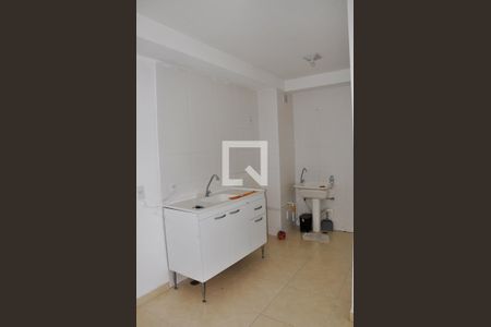 Apartamento para alugar com 33m², 2 quartos e sem vaga Apartamento para alugar com 33m², 2 quartos e sem vagaDetalhe - Banheiro Social