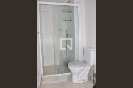 Apartamento para alugar com 33m², 2 quartos e sem vaga Apartamento para alugar com 33m², 2 quartos e sem vagaDetalhe - Banheiro Social