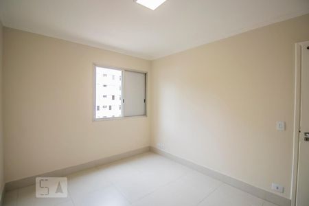 Apartamento para alugar com 73m², 2 quartos e 1 vagaQuarto 1