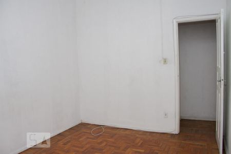 Apartamento para alugar com 80m², 2 quartos e 1 vagaQuarto 02