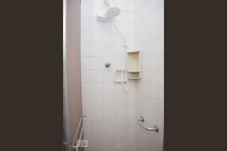 Apartamento para alugar com 80m², 2 quartos e 1 vagaBanheiro - Box