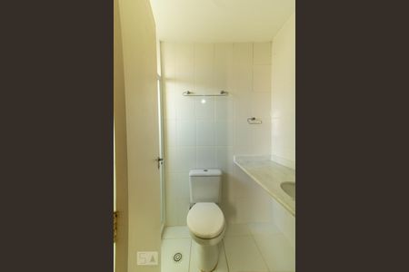 Apartamento para alugar com 61m², 2 quartos e 1 vaga Apartamento para alugar com 61m², 2 quartos e 1 vagaBanheiro da Suíte