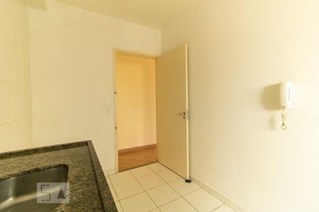 Apartamento para alugar com 61m², 2 quartos e 1 vaga Apartamento para alugar com 61m², 2 quartos e 1 vagaCozinha