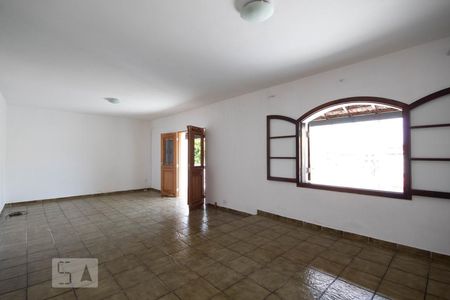 Sala de casa para alugar com 3 quartos, 240m² em Vila Campesina, Osasco