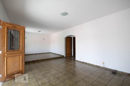 Sala de casa para alugar com 3 quartos, 240m² em Vila Campesina, Osasco