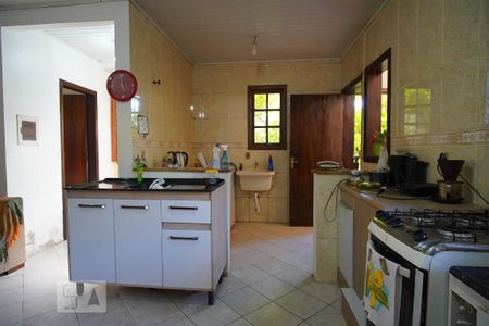 Casa à venda com 220m², 4 quartos e 5 vagasCozinha