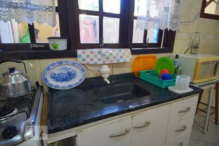 Casa à venda com 220m², 4 quartos e 5 vagasCozinha