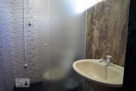 Casa à venda com 220m², 4 quartos e 5 vagasCasa 3