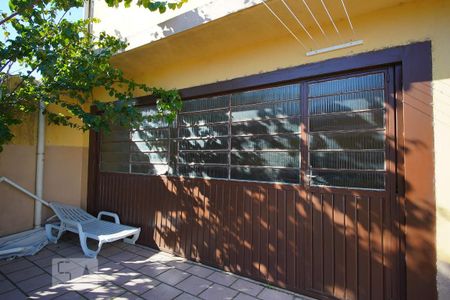 Casa à venda com 220m², 4 quartos e 5 vagasGaragem - Banheiro