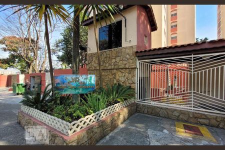 Apartamento para alugar com 45m², 2 quartos e 1 vagaFachada