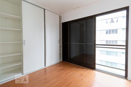 Quarto de apartamento para alugar com 1 quarto, 56m² em Sumaré, São Paulo