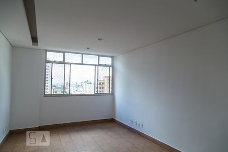 Apartamento para alugar com 85m², 2 quartos e 1 vagaSala/Cozinha
