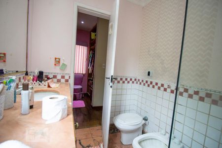 Apartamento à venda com 600m², 4 quartos e 3 vagasBanheiro da Suíte 4