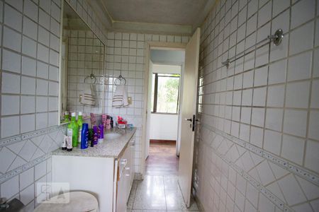 Apartamento à venda com 600m², 4 quartos e 3 vagasBanheiro da Suíte 2