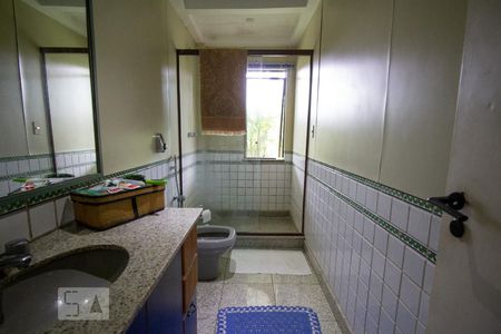 Apartamento à venda com 600m², 4 quartos e 3 vagasBanheiro da Suíte 3