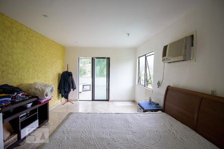 Apartamento à venda com 600m², 4 quartos e 3 vagasSuíte 1