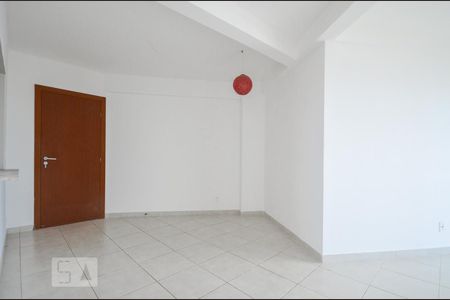 Sala 1 de apartamento para alugar com 2 quartos, 80m² em Pituaçu, Salvador