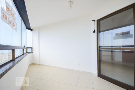 Varanda da Sala de apartamento para alugar com 2 quartos, 80m² em Pituaçu, Salvador