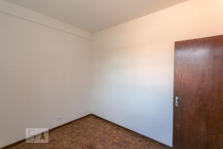 Quarto 2 de apartamento para alugar com 2 quartos, 60m² em Sagrada Família, Belo Horizonte