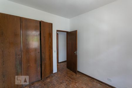 Quarto 1 de apartamento para alugar com 2 quartos, 60m² em Sagrada Família, Belo Horizonte