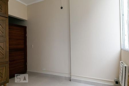 Quarto de apartamento para alugar com 1 quarto, 45m² em José Menino, Santos