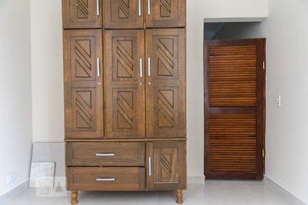 Quarto de apartamento para alugar com 1 quarto, 45m² em José Menino, Santos