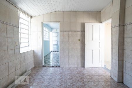 Cozinha de casa para alugar com 1 quarto, 100m² em Vila Santa Clara, São Paulo