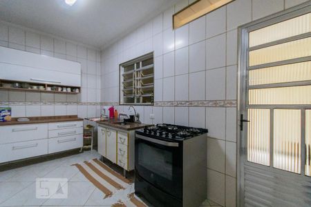 Casa à venda com 300m², 3 quartos e 3 vagas Casa à venda com 300m², 3 quartos e 3 vagasCozinha