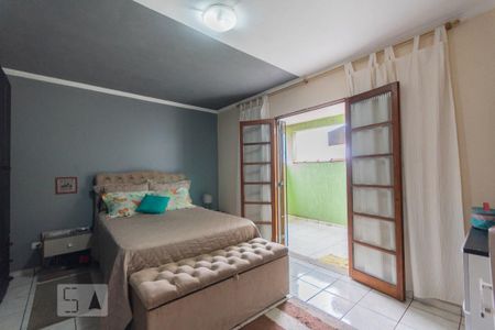 Quarto 1 de casa à venda com 3 quartos, 300m² em Jardim Progresso, Santo André