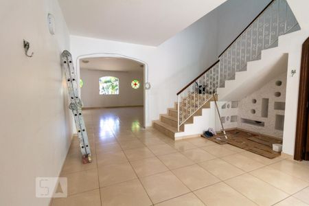 Sala de casa à venda com 3 quartos, 233m² em Vila Gomes, São Paulo