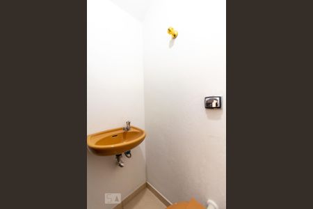 Lavabo de casa à venda com 3 quartos, 233m² em Vila Gomes, São Paulo