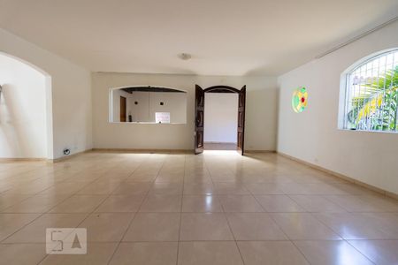 Sala de casa à venda com 3 quartos, 233m² em Vila Gomes, São Paulo