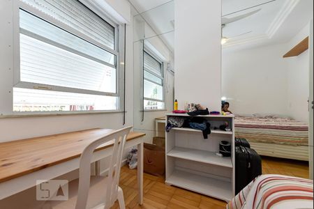 Quarto 1 de apartamento para alugar com 3 quartos, 100m² em Ipanema, Rio de Janeiro