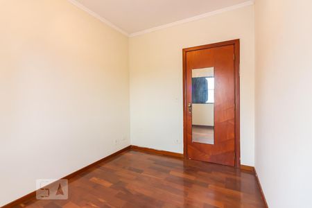 Apartamento para alugar com 125m², 4 quartos e 2 vagas Apartamento para alugar com 125m², 4 quartos e 2 vagasQuarto 2